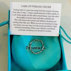 Tiffany & Co Infinity ring